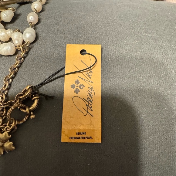 Patricia Nash Gold and Cream Pearl Necklace - Picture 10 of 11